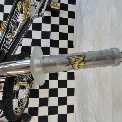 NOS Diamondback Grips