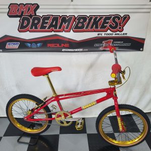 Torker LP - Candy Red / Gold (2024)
